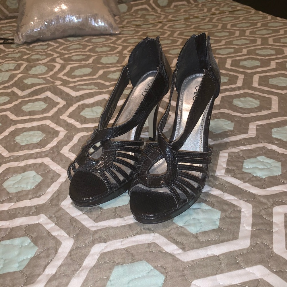 Black heels